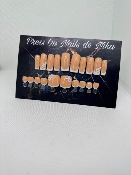 Ongles Pressés élégants