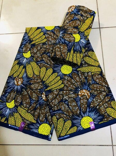 Fabric with a print of 6 meters