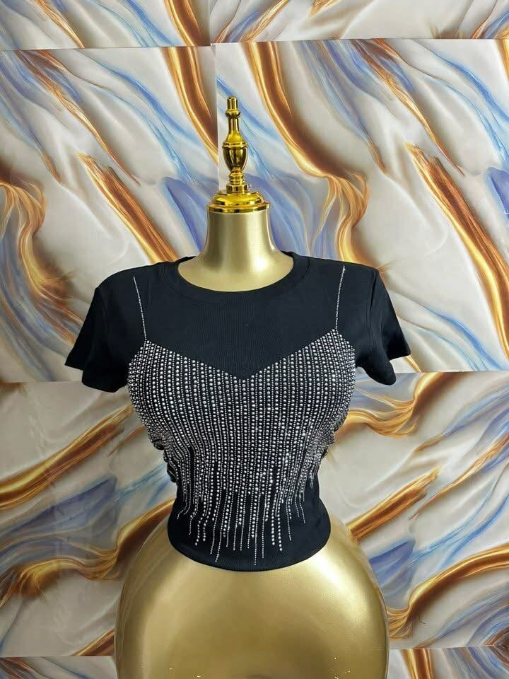 Top femme élégant brillant