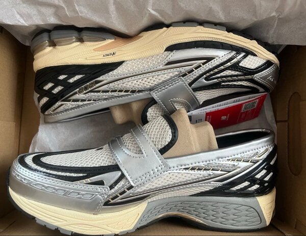 Chaussures de sport modernes