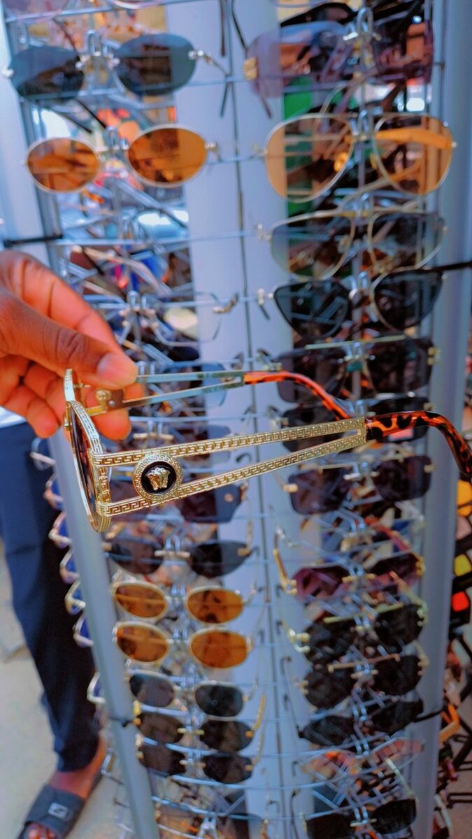 Lunettes de soleil stylées UV