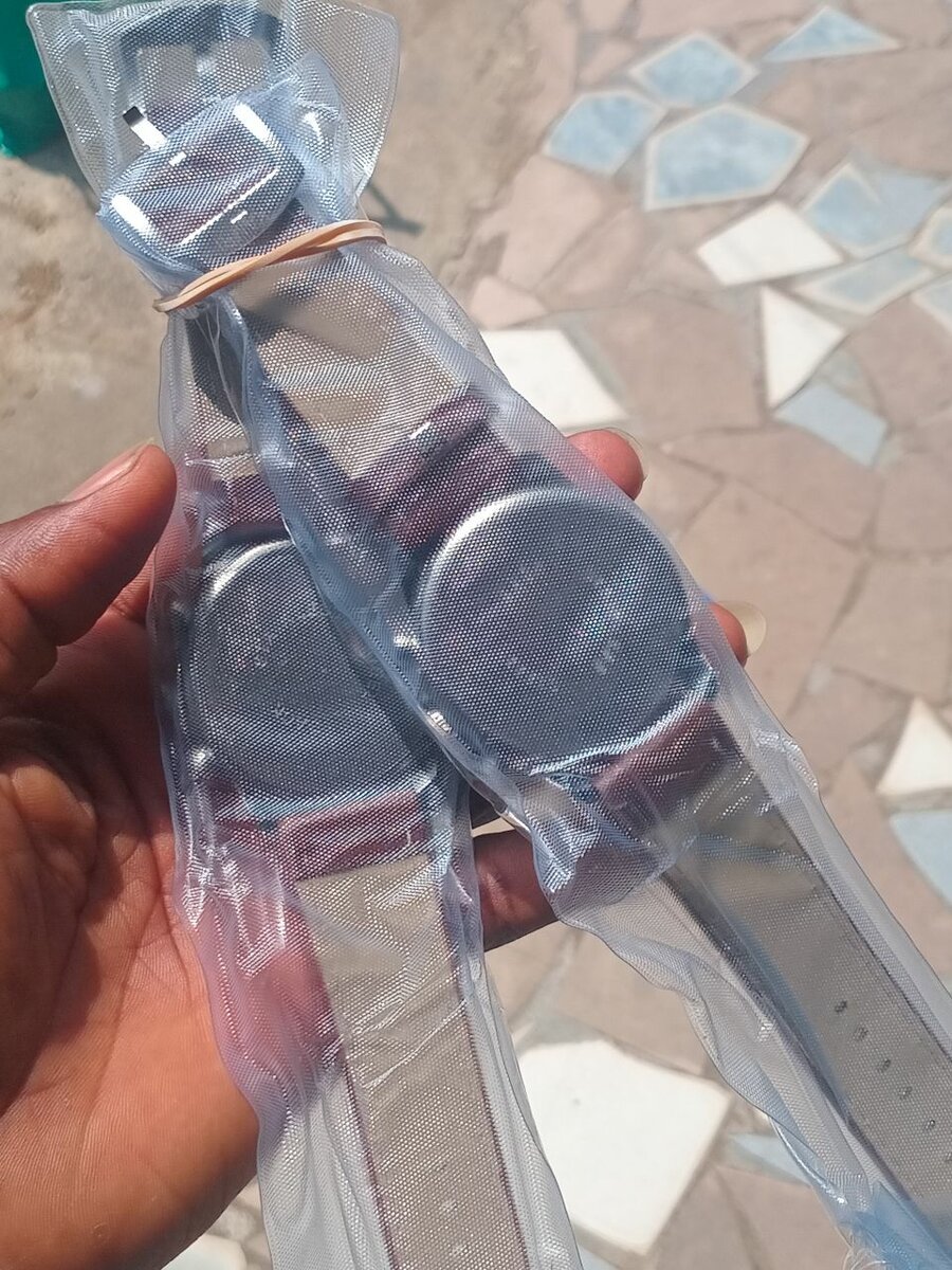 Montres sport en cuir élégantes