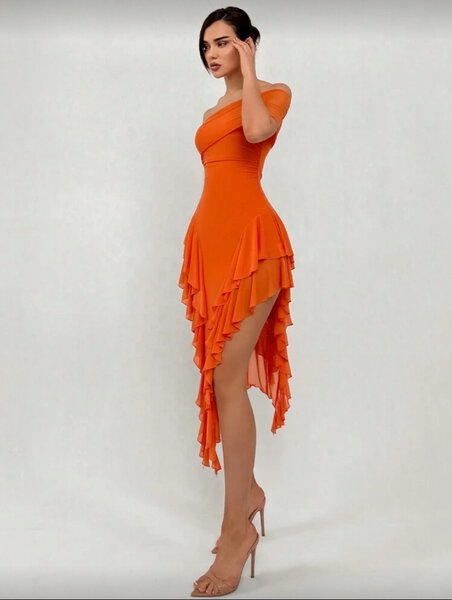 Robe orange élégante
