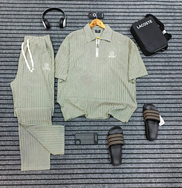 Ensemble détente rayé