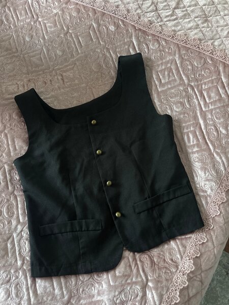 Жилетка отличного качество