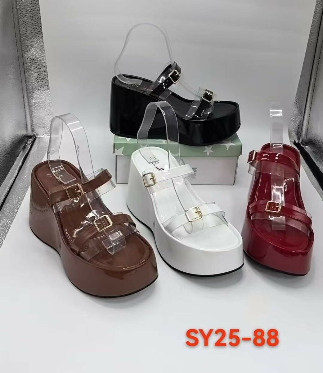 Sandales à plateforme colorées