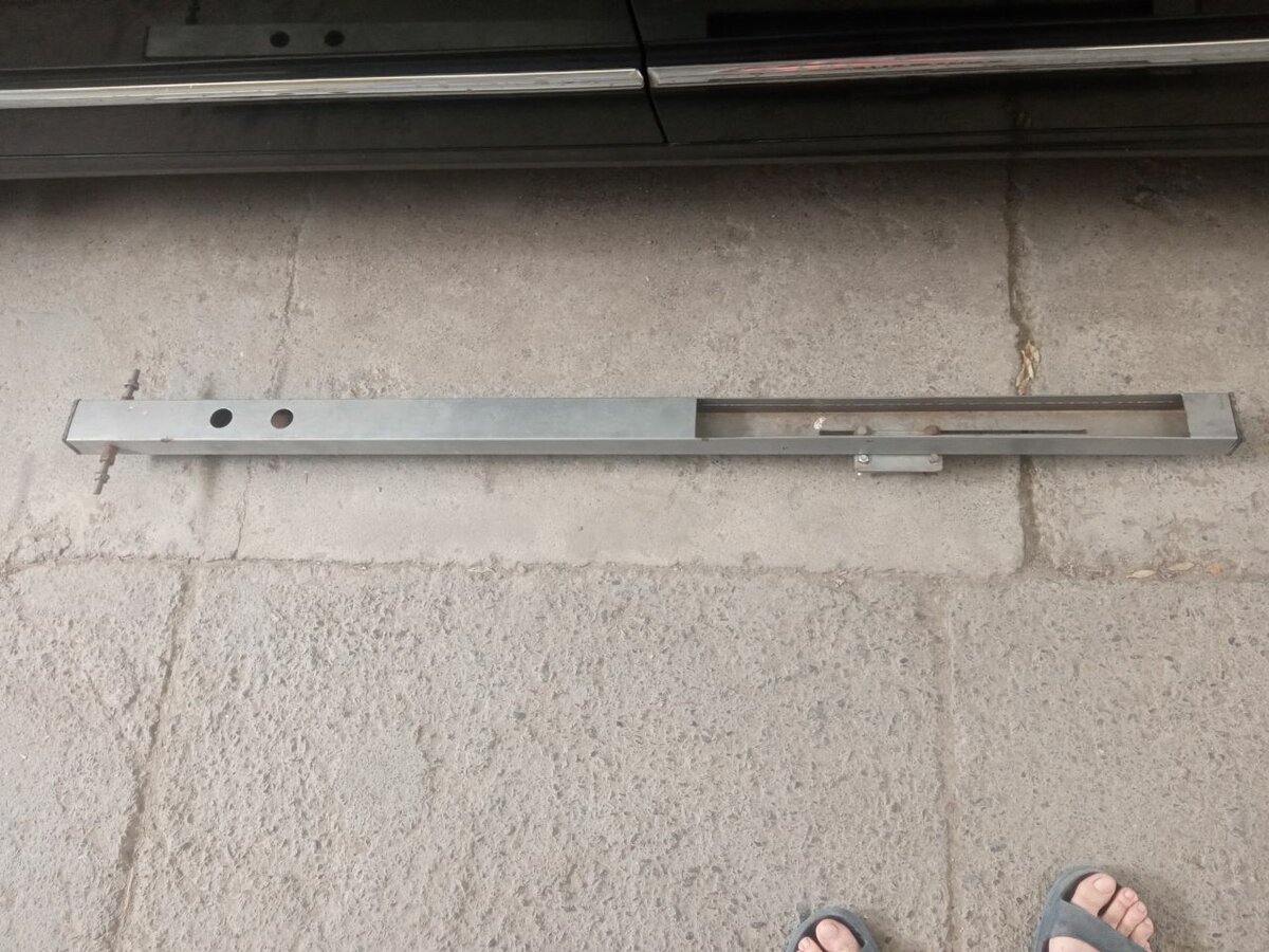 Крепление на крышу автомобиля для велосипеда