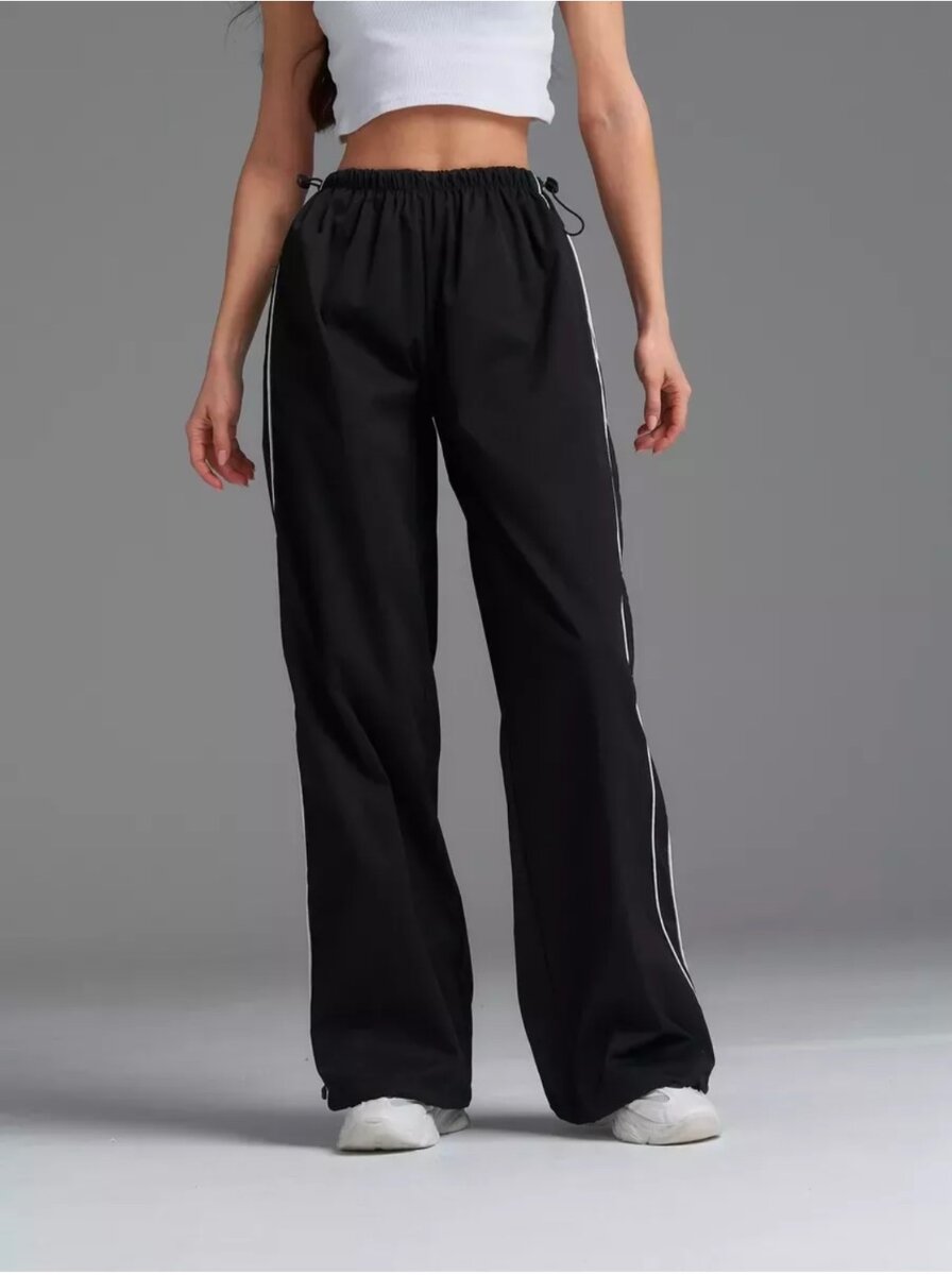 Брюки в корейском стиле с двумя полосками по бокам