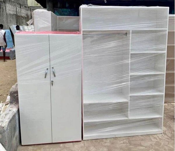 Armoire de rangement moderne