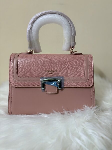 Sac à main femme élégant rose