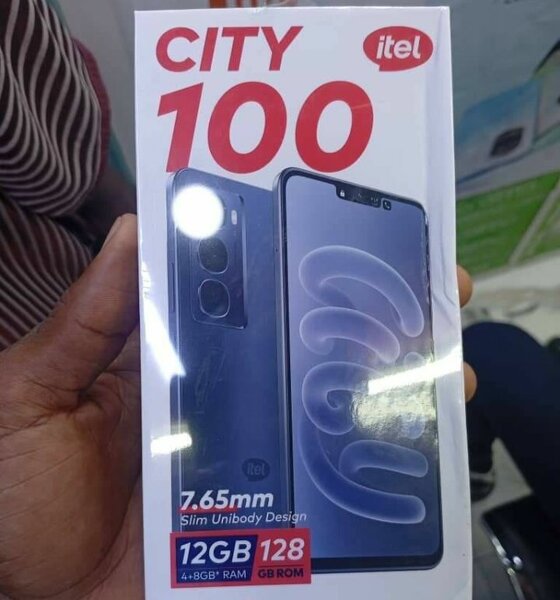 Smartphone iTel City 100
