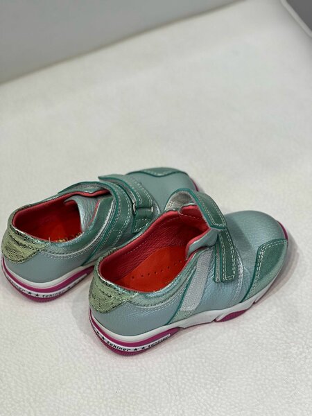 Детские летние кроссовки