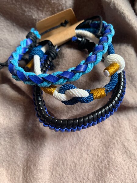 Bracelets en corde tressée