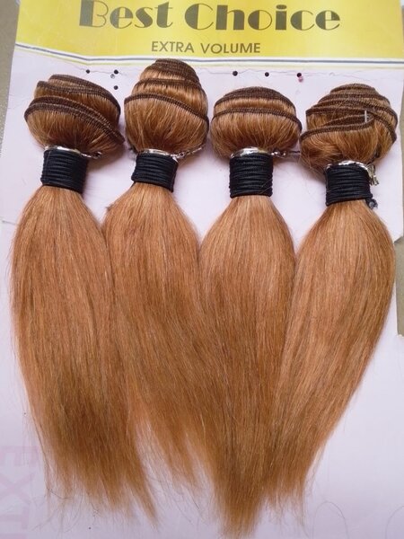 Extensions cheveux lisses blonds