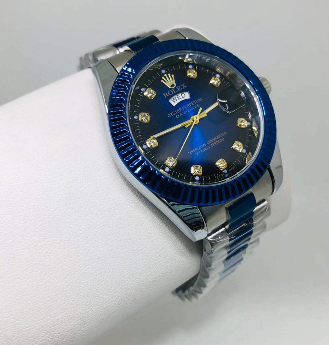 Montre élégante en acier inoxydable