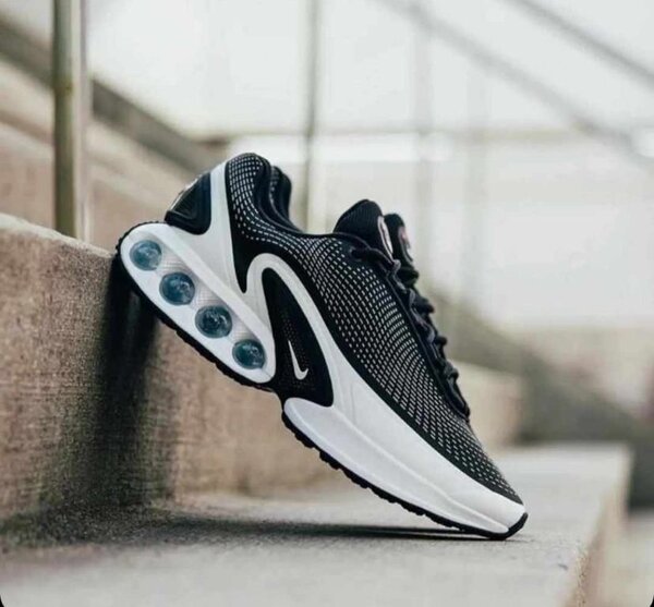 Basket Nike DN authentique