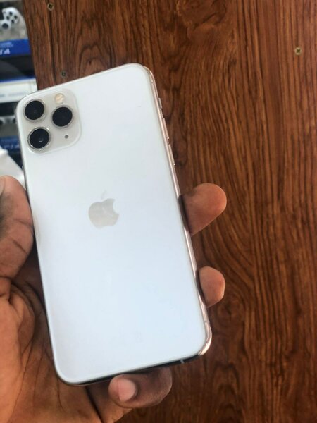 iPhone 11 Pro 64gb