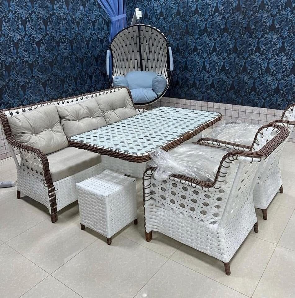 Salon de jardin en rotin moderne