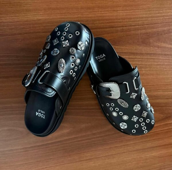 Mules Noires Décoratives