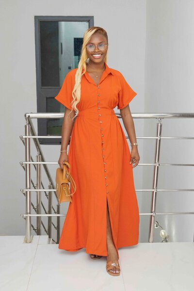 Robe longue boutonnée pour femme