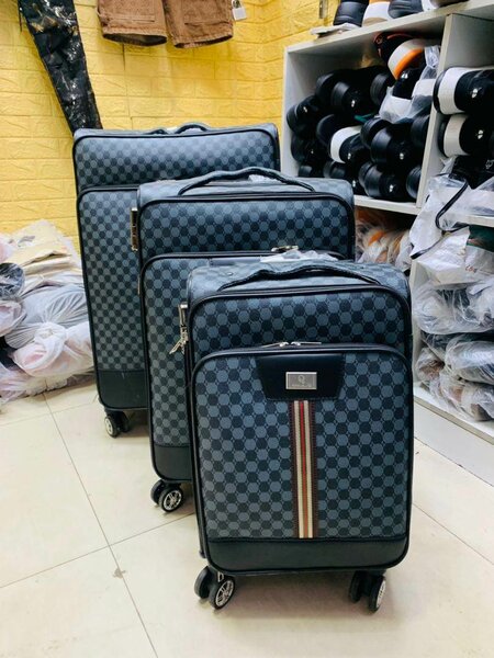 Suitcase and travelling bag M, L LX