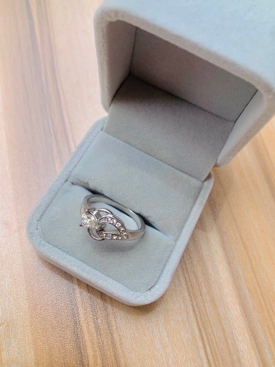 Quality Promise/Engagement Ring
