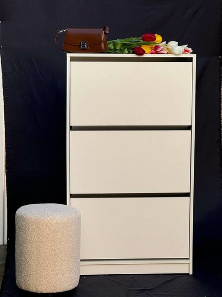 Обувница 18пар обуви.