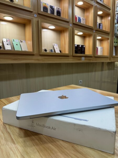 MacBook Air 2025 M4