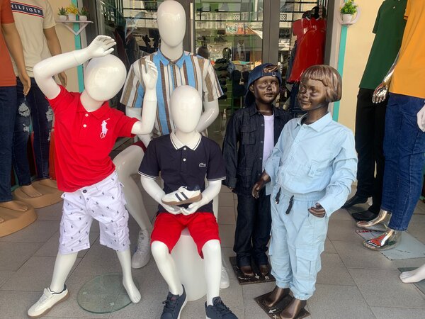 Tenue d'été enfant moderne