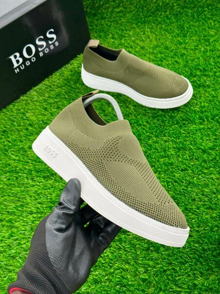 BOSS Sneakers Homme Vert Élégant