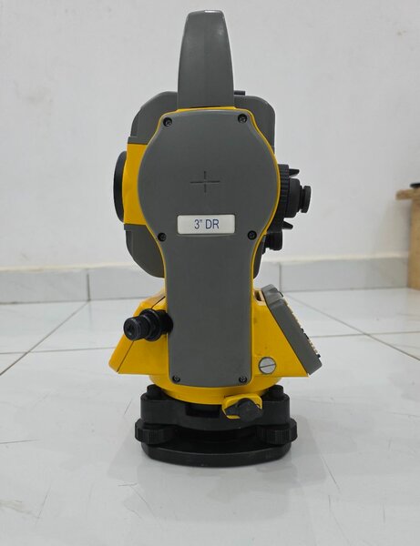 Station totale Trimble M3