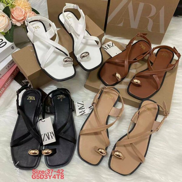 Sandales Zara fermées