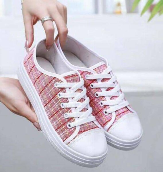 Fashion Soft Sneakers