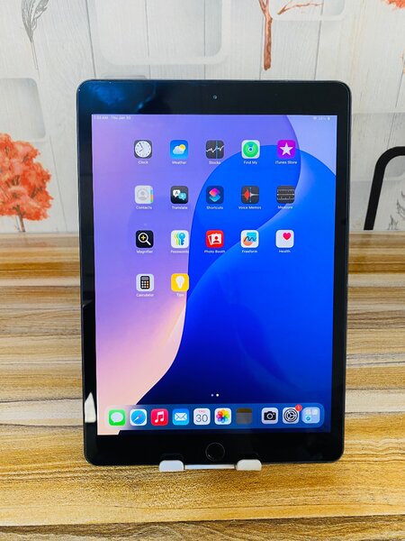 iPad 7th gen 2019 128GB