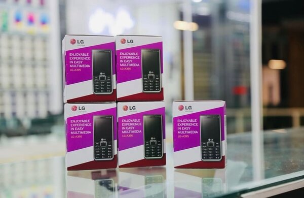 Téléphone Classique LG A395