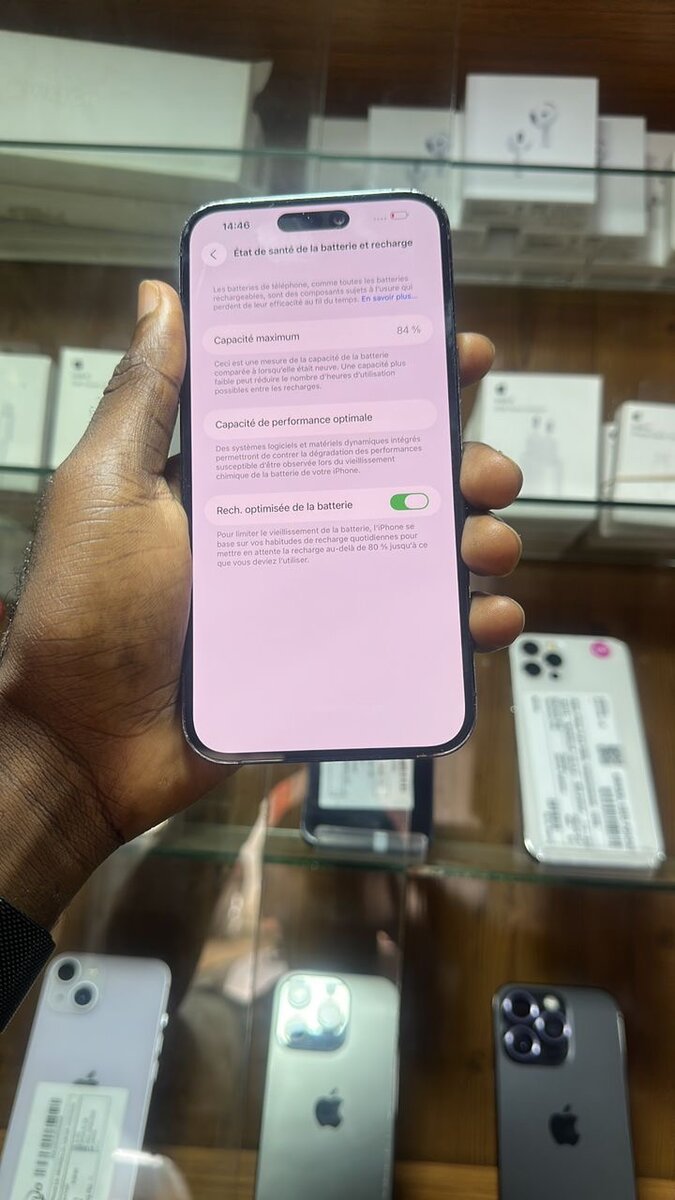 iPhone 14 pro quasi 128giga