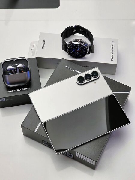 Samsung Galaxy Z Fold5 Blanc