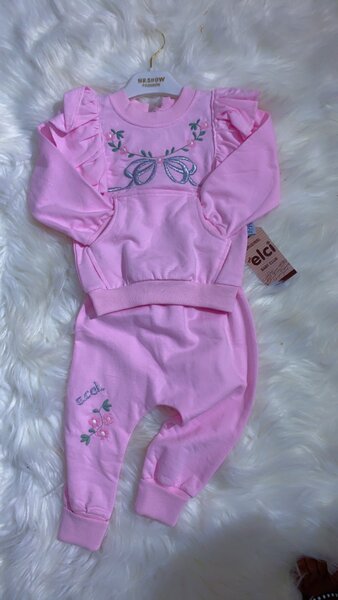 Baby girl top and down