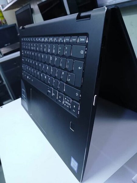 Lenovo Yoga 14