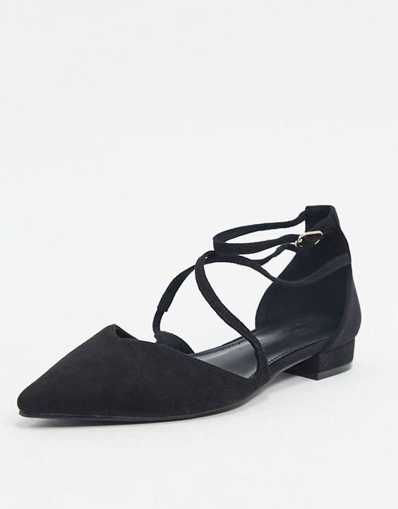 Sandales et chaussures élégantes