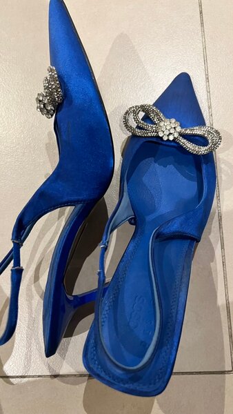 Élégantes sandales à talons sa