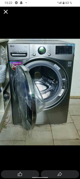 Machine à laver LG - Argent