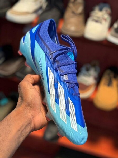 Chaussures de Football Haute Performance