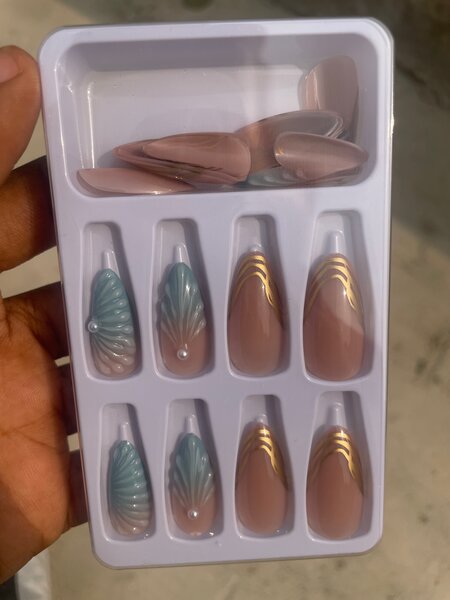 Ongles Réutilisables