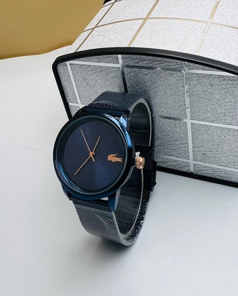 Montre Originale ( LACOSTE )