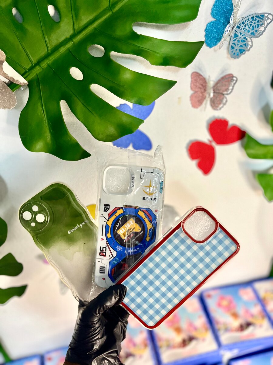 Étui iPhone en silicone avec motifs