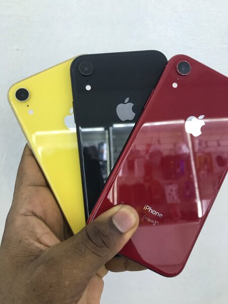 iPhone XR