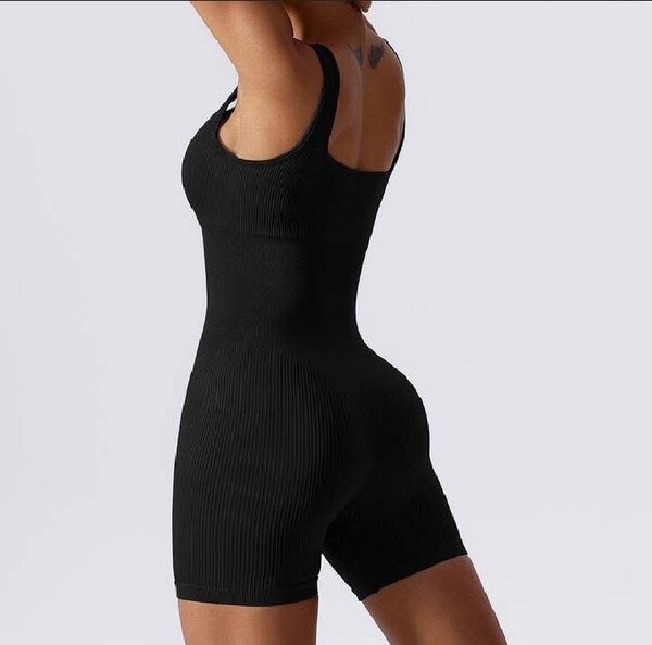 Combishort de sport moulant