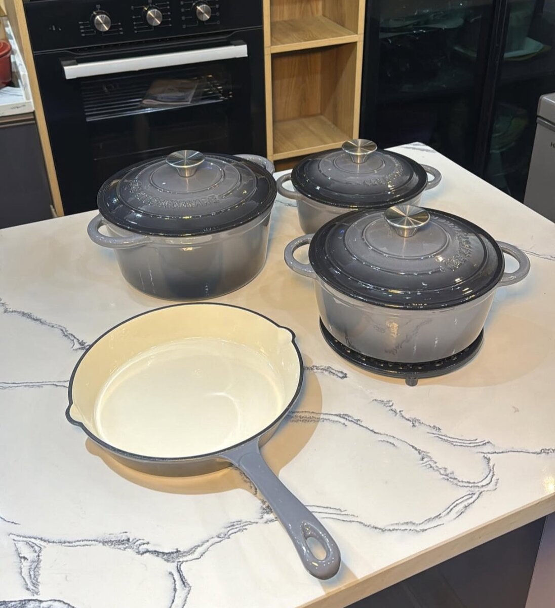 Cast iron cookware 4set