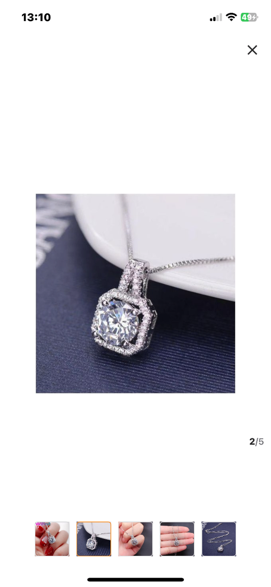 Collier élégant avec pendentif en diamant